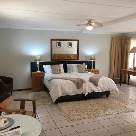 Beyond Cui Bono Guesthouse Аддо Екстер'єр фото
